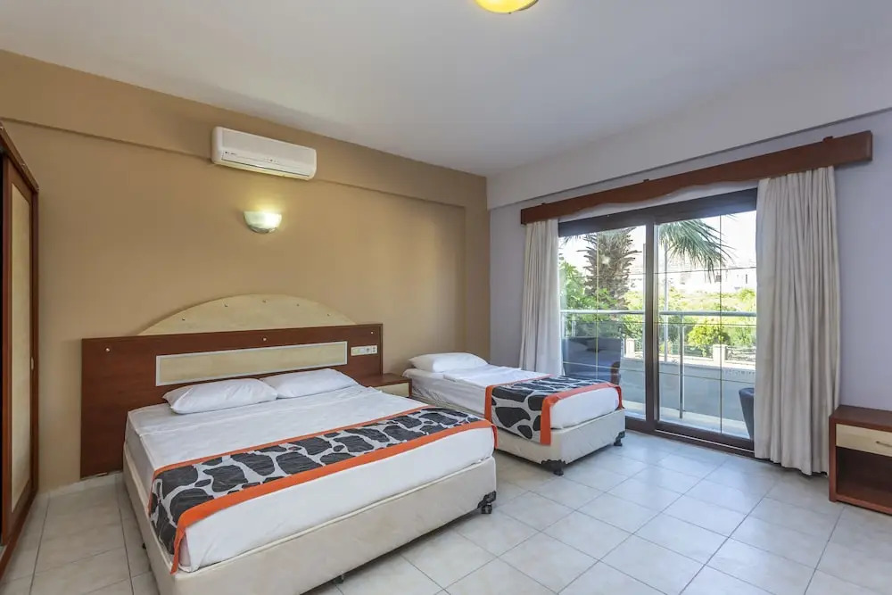 Tiana Moonlight Hotel - All Inclusive