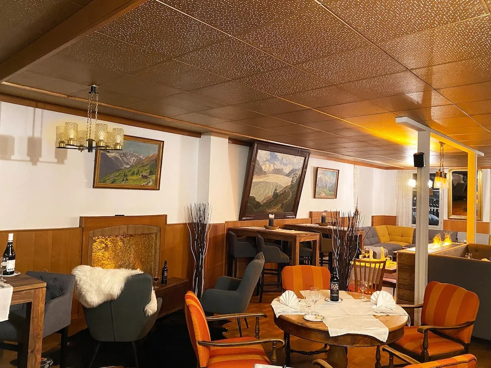 DU GLACIER Boutique & Traditions Hotel