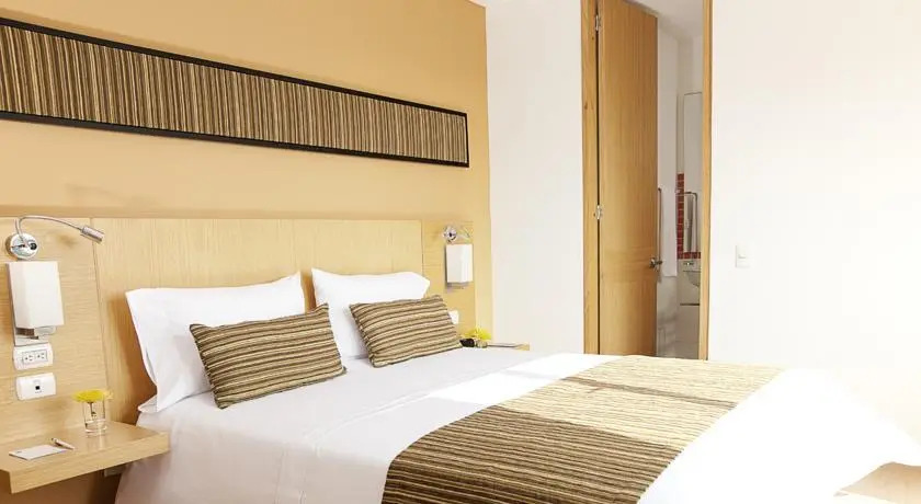 Hotel BE Feria Exposicion