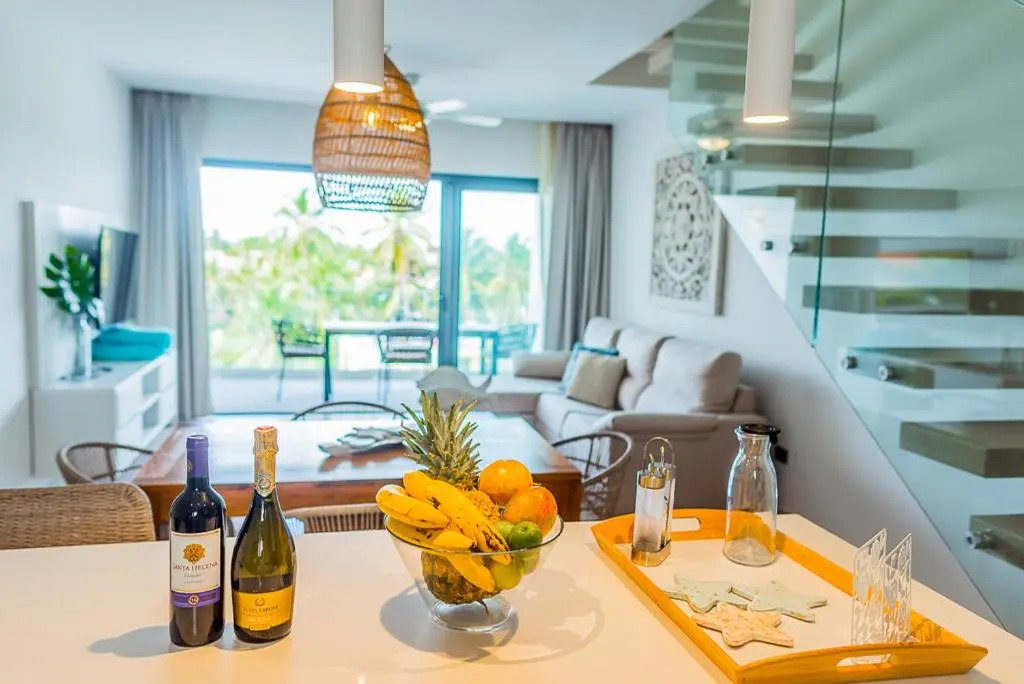Private Picuzzi in New Penthouse Los Corales, 403