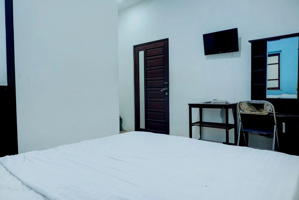 Hotel O Wisma Padi Syariah PanyipatanNearWisata Gunung Birah