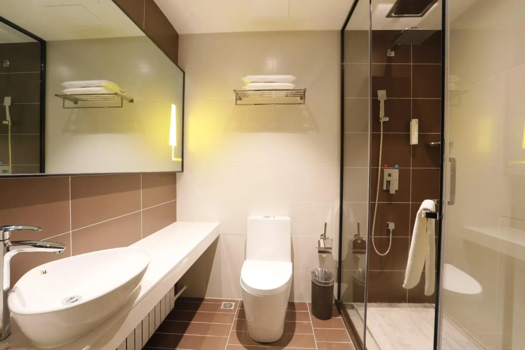 IU Hotels·Dunhuang Municipal Square