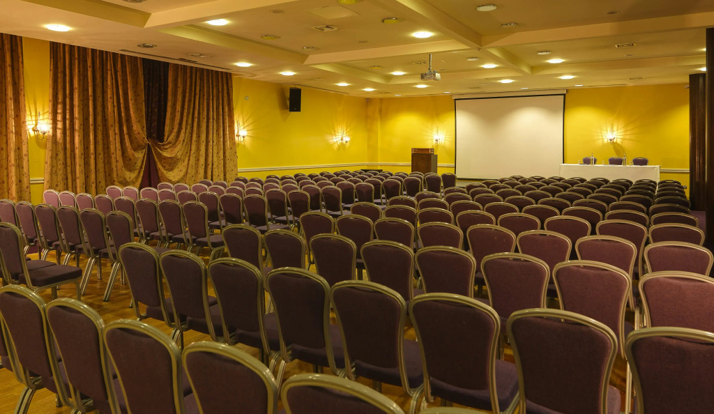 Cavan Crystal Hotel