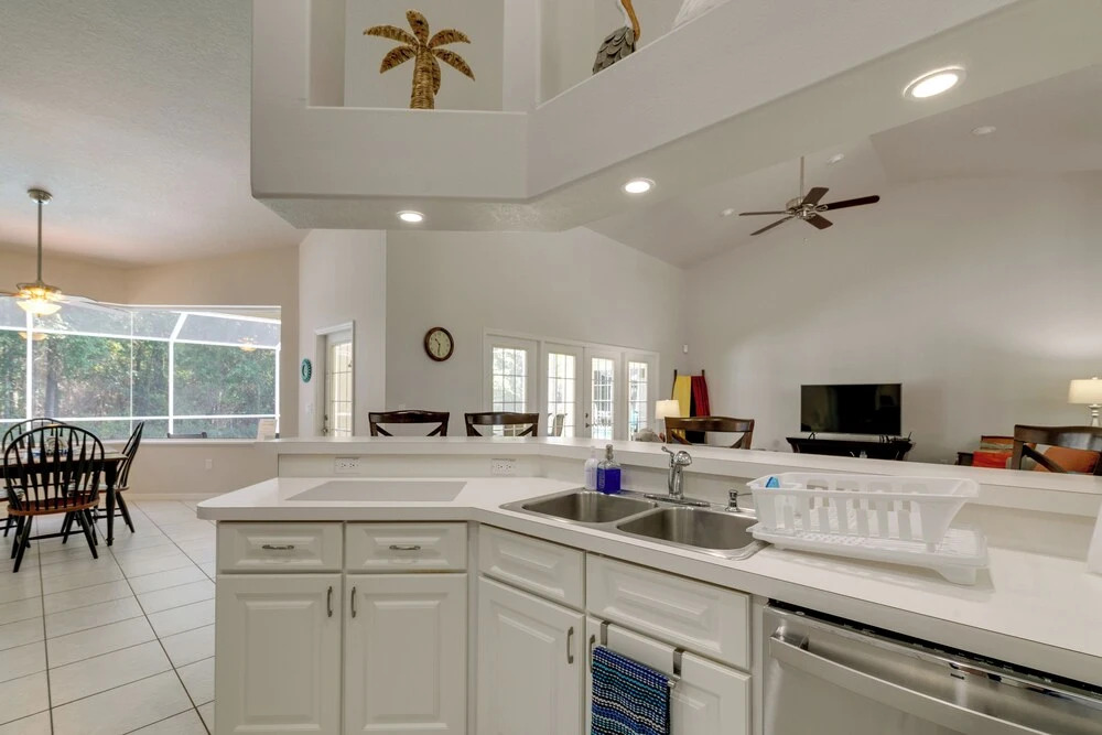 'simplicity' Citrus Springs Home ~ 4 Mi to Rivers!