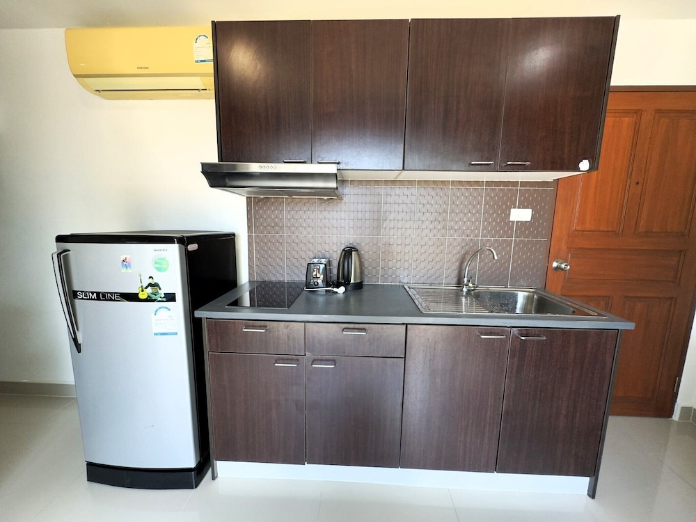 Corner Studio With Balcony Near Jomtien Beach - Beach Mountain 6