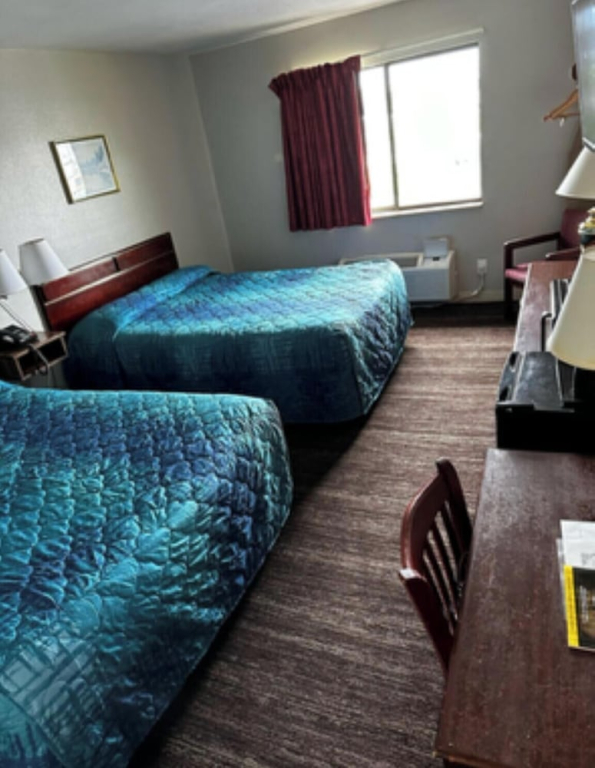 Home Place Inn