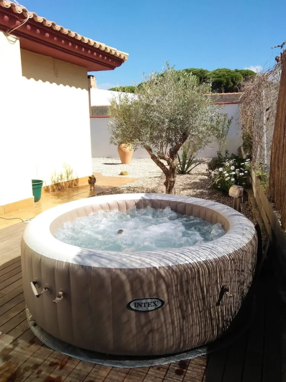 Sunny villa with private pool in Chiclana de la Frontera