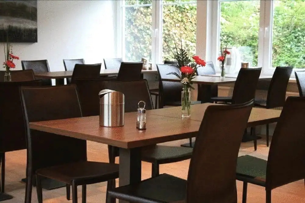 auswärts - Dein Hotel