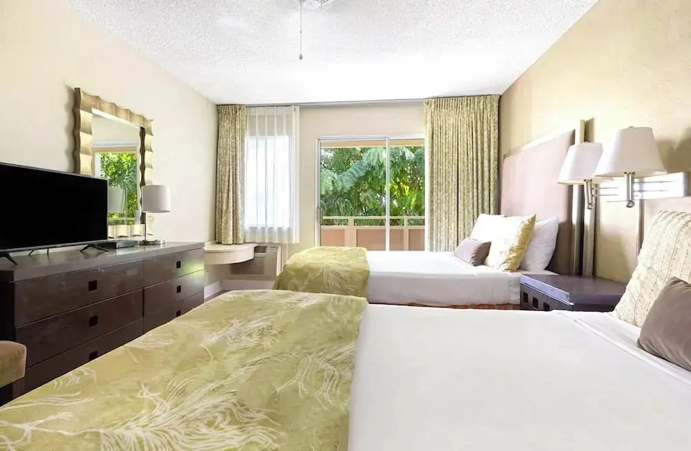 Plantation Hale Hotel