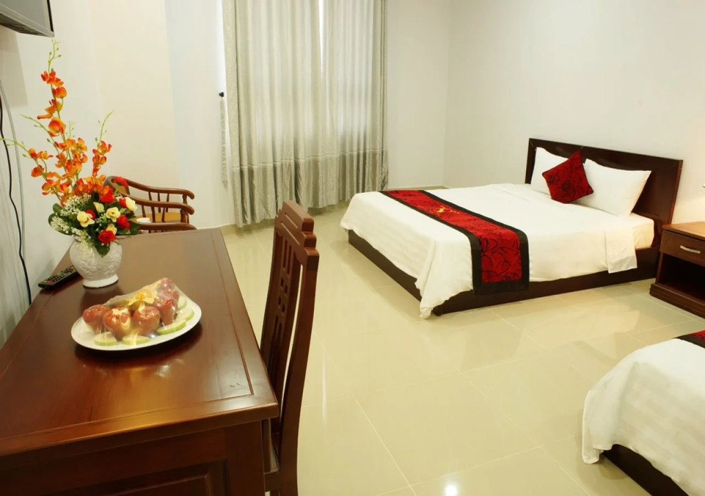 Truong Son Tung 5 Hotel