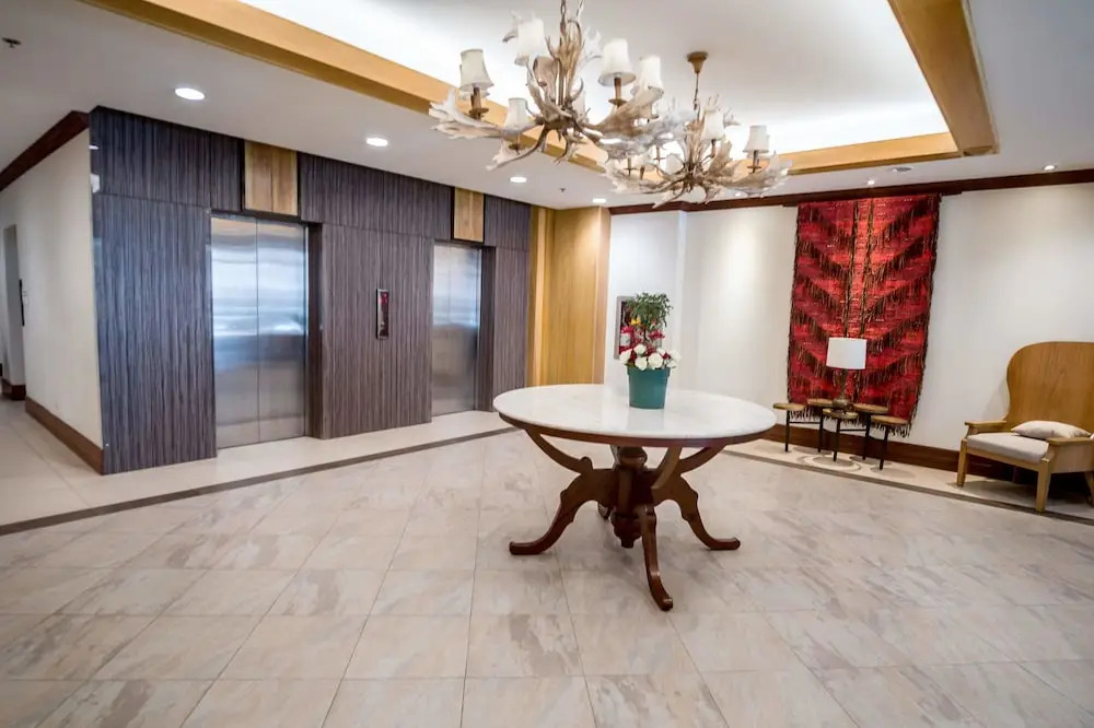 Cedar Peak Condo - Close to Session Road City Center