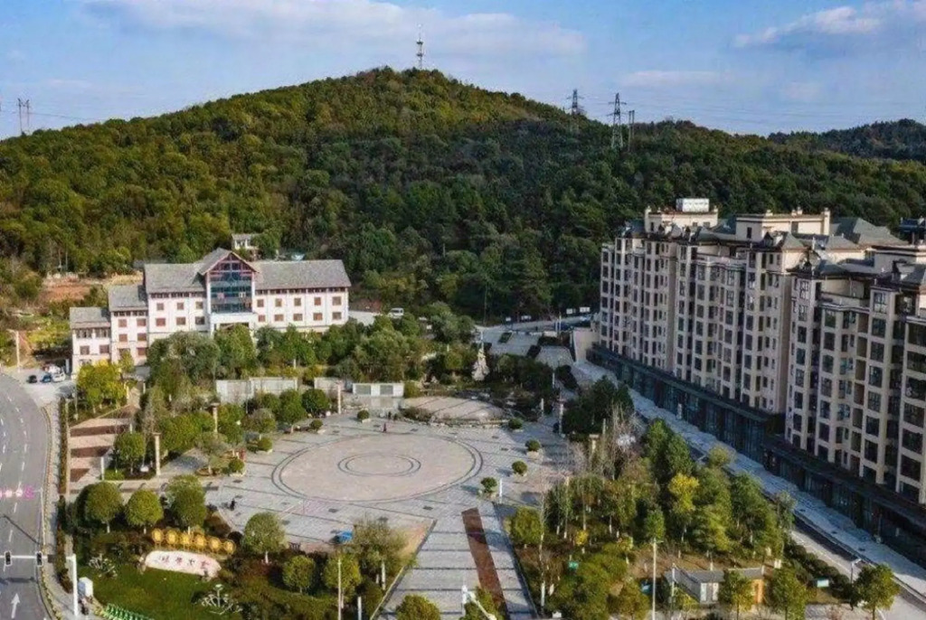 Xirui Hotel