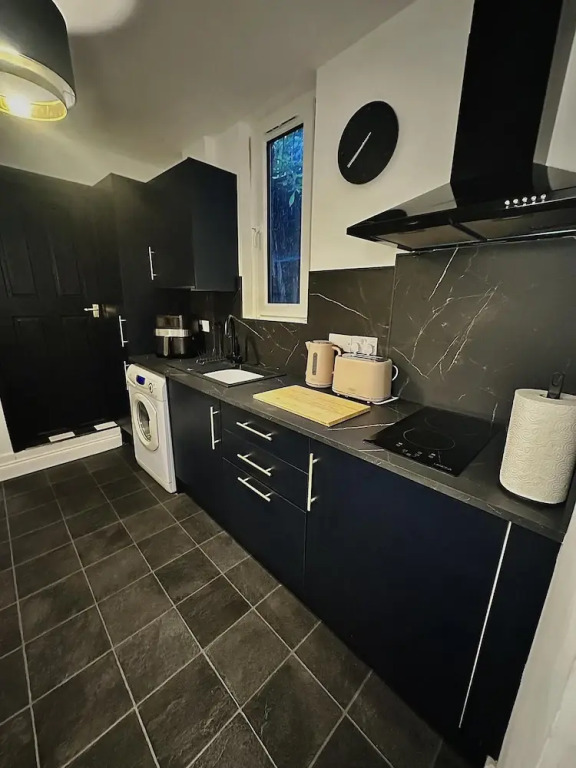 Close to Leeds Centre - The Snug Apartment