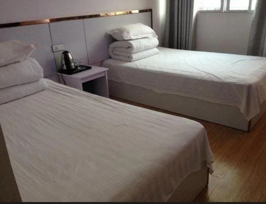 Lejia Express Inn