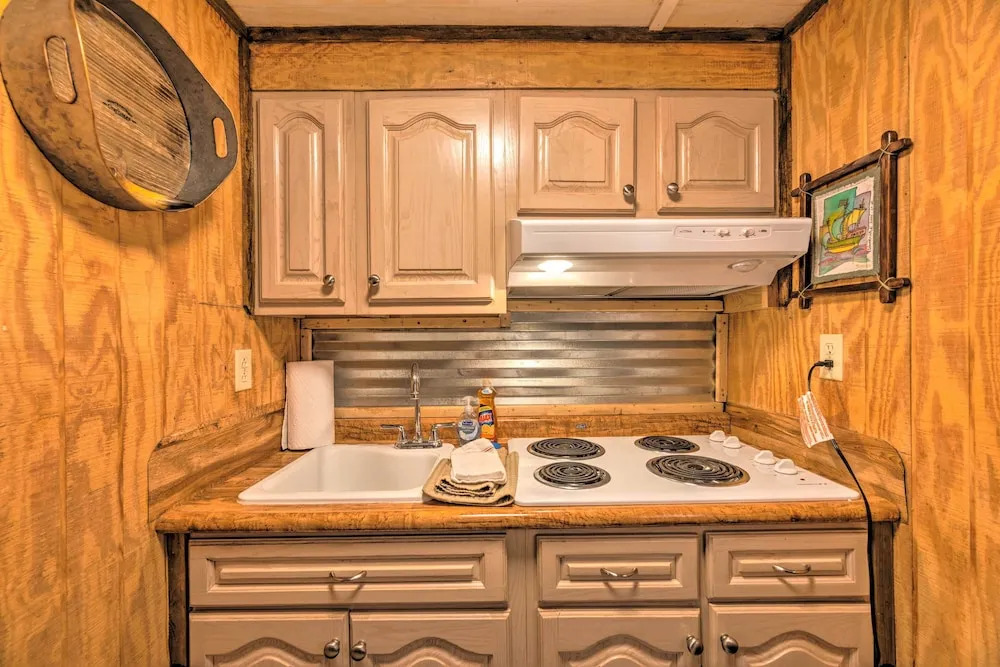 Pet-friendly Cloudcroft Cabin w/ Forest Views!