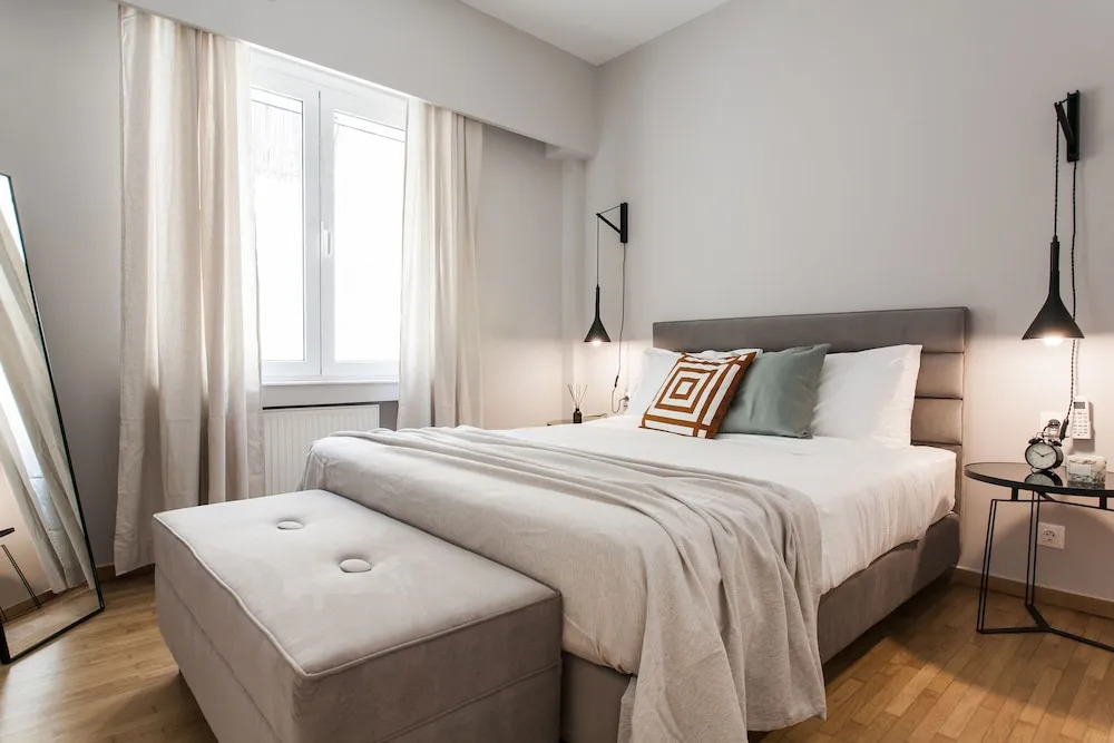 UPSTREET Peaceful 2BD Apartment in Kolonaki