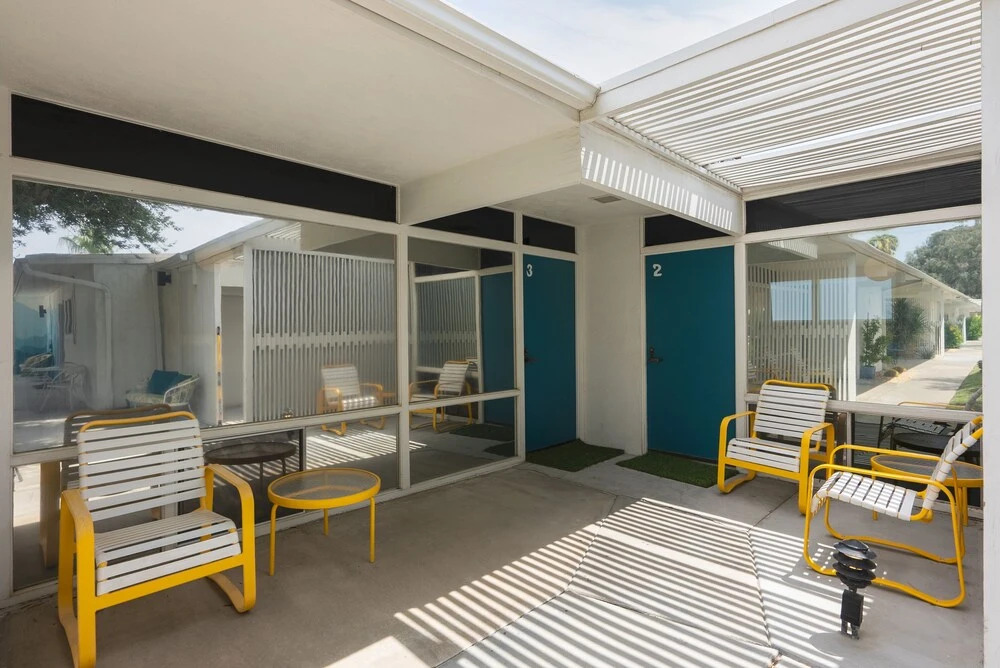 Monkey Tree Hotel 2 by Avantstay Stylish Hotel in Palm Springs w/ Pool!