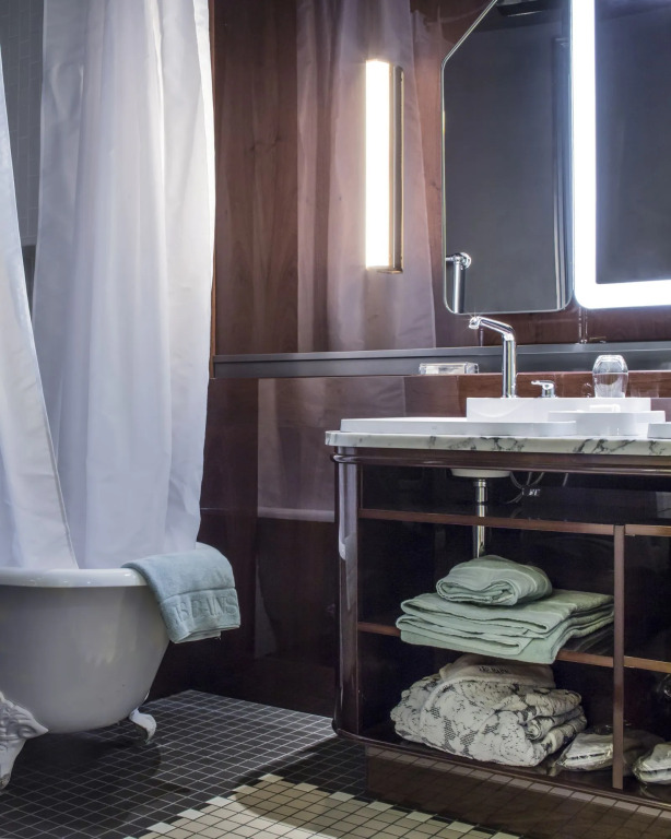 Hotel Les Bains Paris
