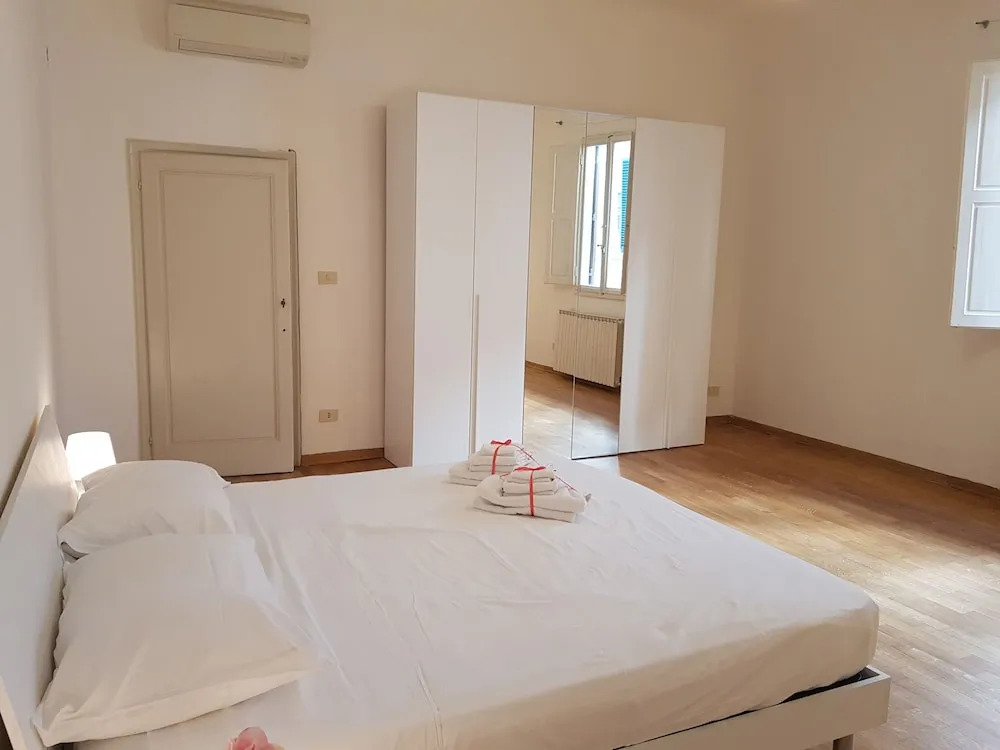 La Badessa Apartment by Mamo Florence