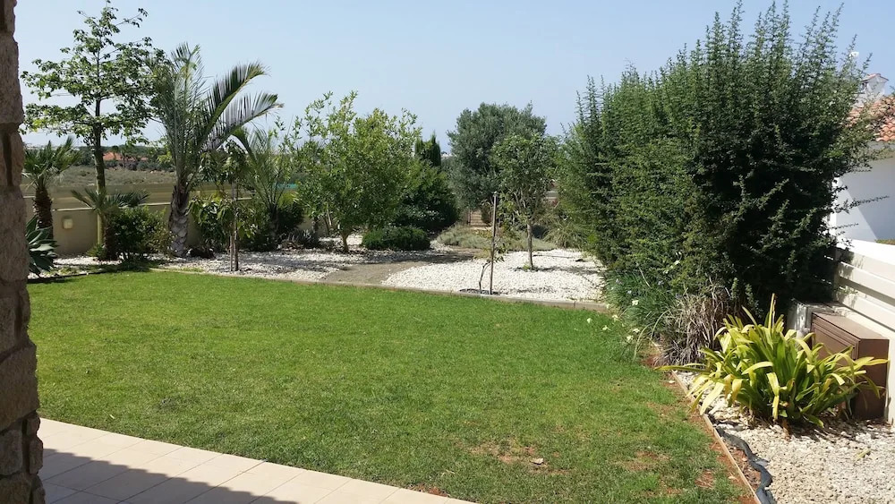 Noufaro Luxury Villa