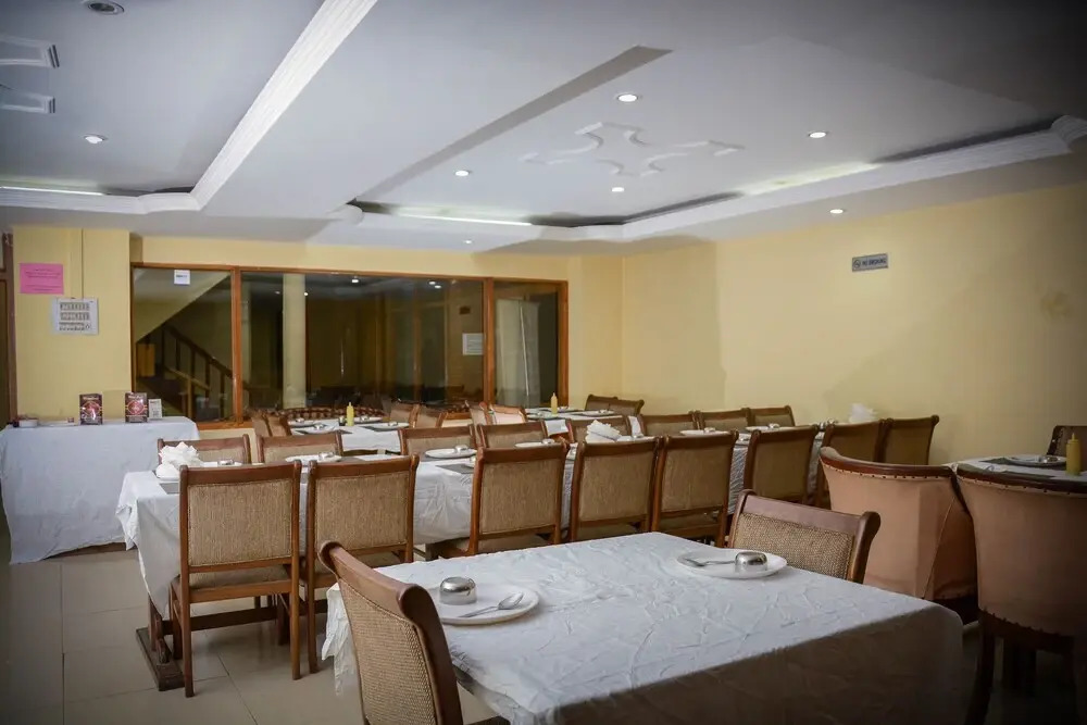 Hotel Rajhans