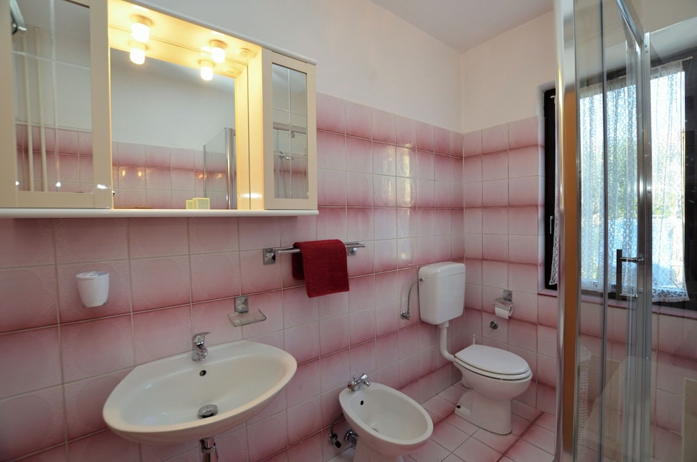 Rooms Tomc