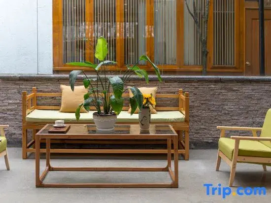 Tengchong Heshun Yeyunshanfang Homestay