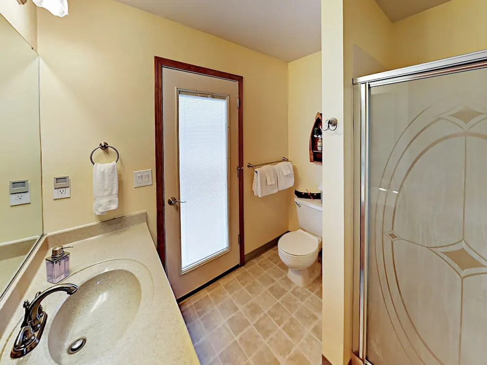 Flat Top #2 - 3 Br Home