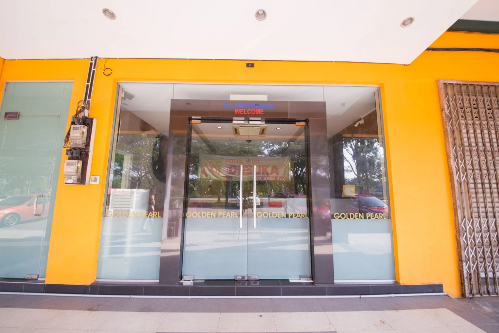 Golden Pearl Hotel Near Universiti Tun Hussein Onn Malaysia UTHM