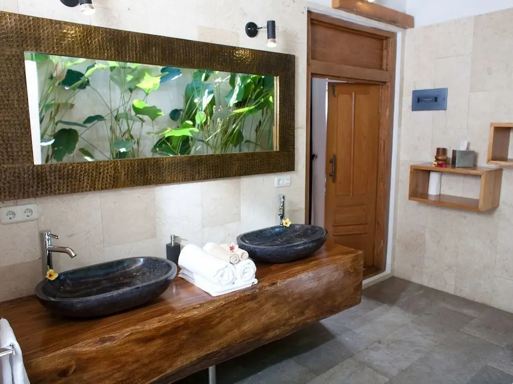Villa Shantika by Villa Finder