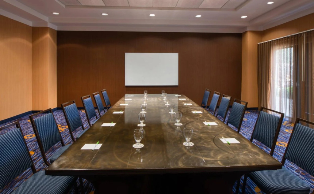 Courtyard by Marriott Newark Silicon Valley