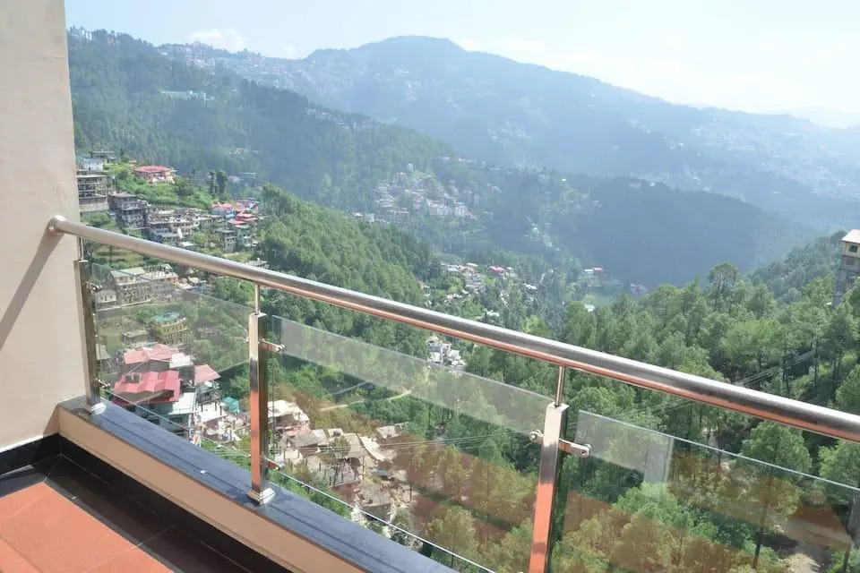 Hotel Aggarwal Regency