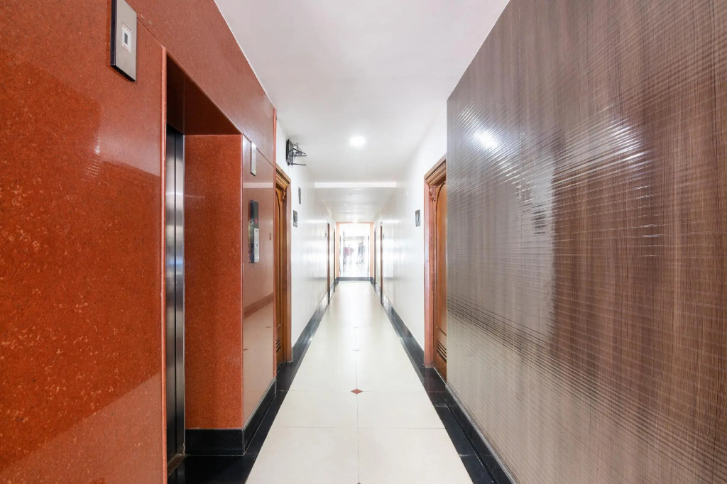 OYO 3778 Hotel Pulkeshi
