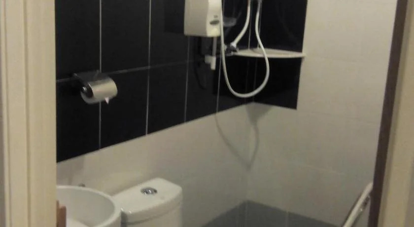 JQ Suria 18 Hotel