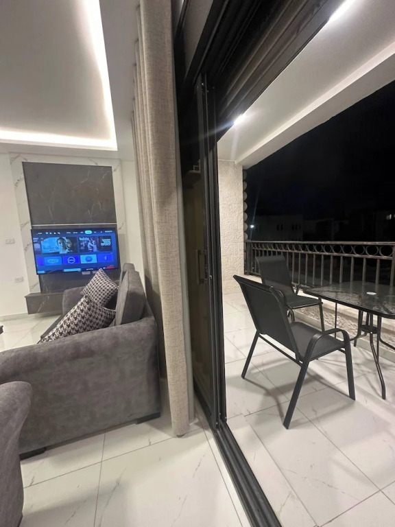 JRE Cozy Home Near All Services 21