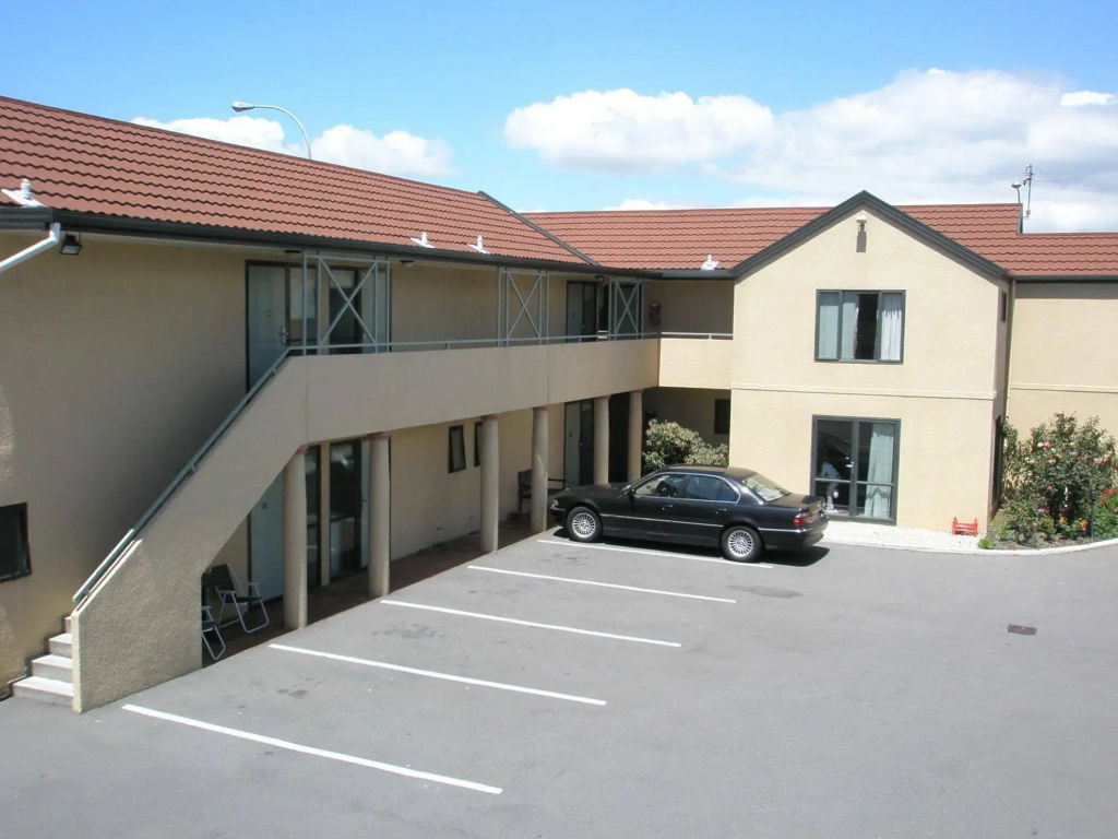 Samhil Motor Lodge