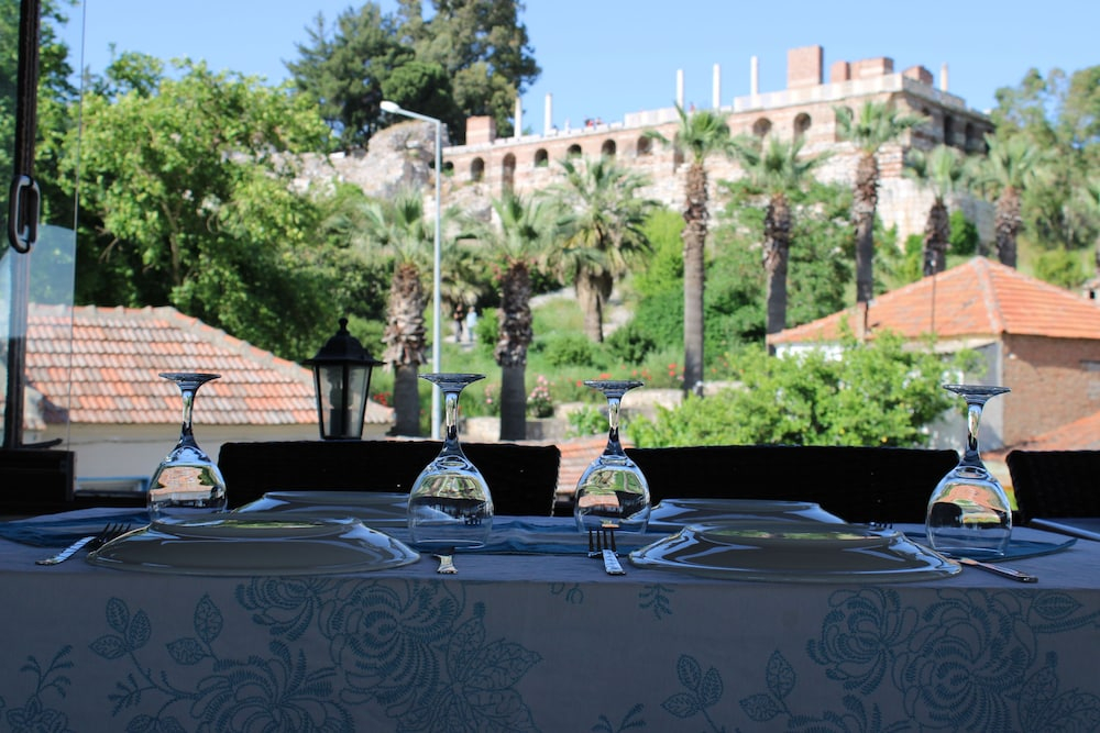 Akay Hotel