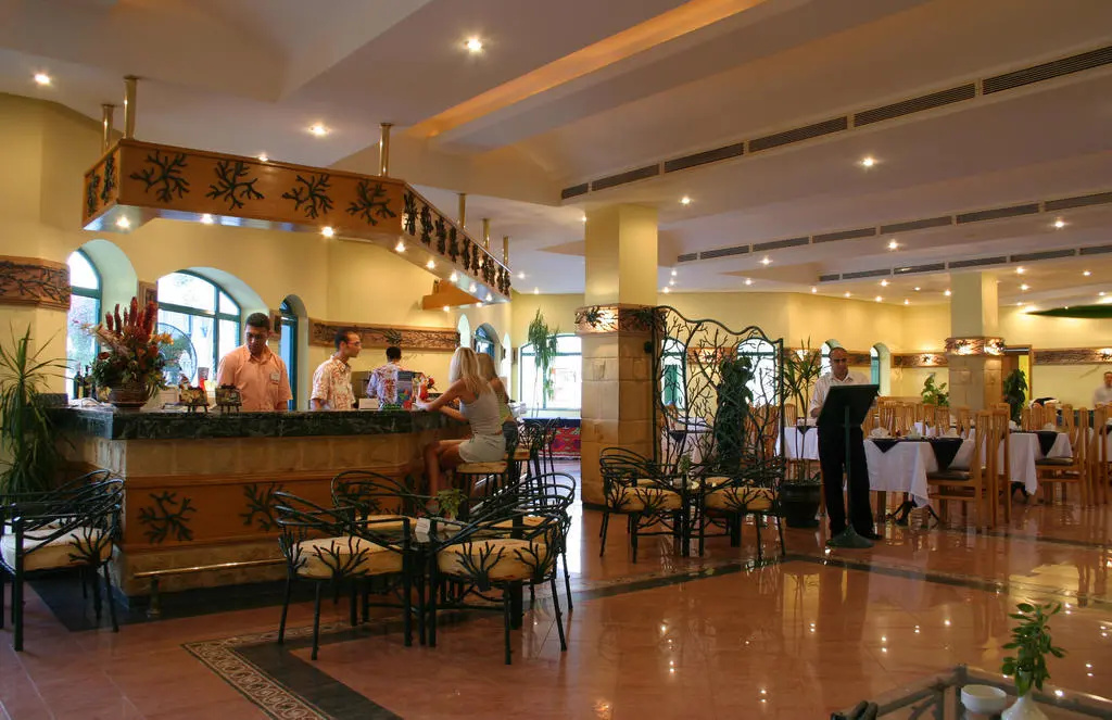 Falcon Hills Hotel
