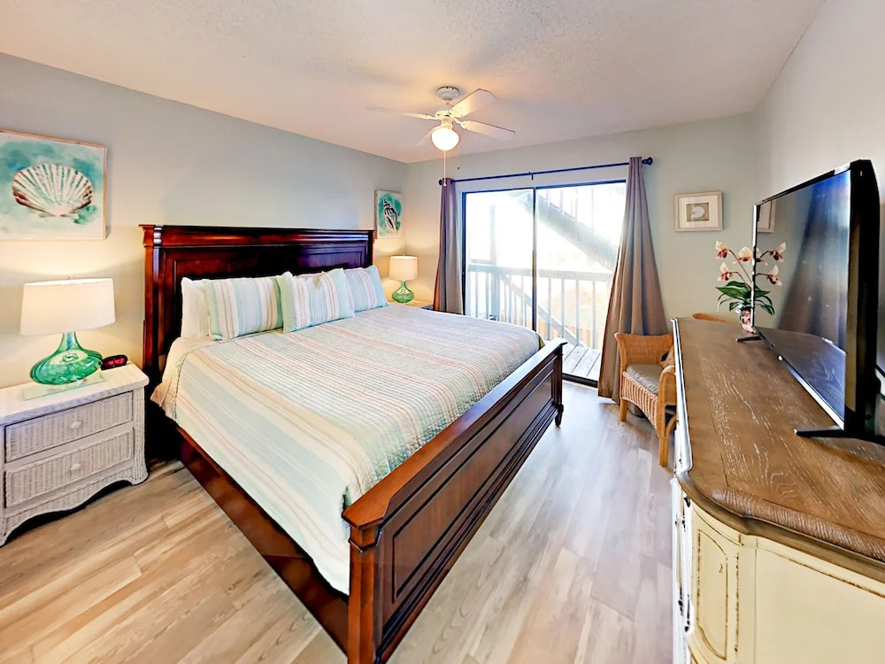 West Beach Condo Unit 116 2 Bedrooms 1 Bathroom Condo