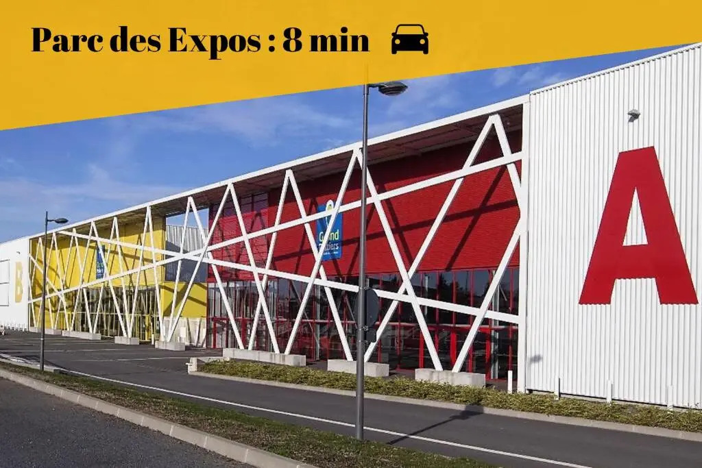 L'industriel by GOODBNB - Proche Gare - 15mn Futuroscope