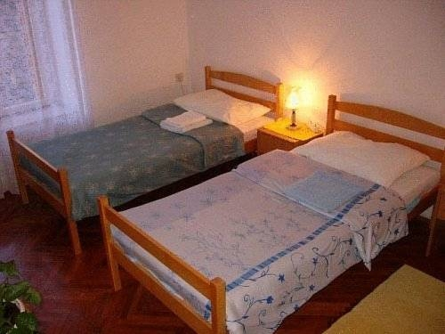 Marias Place