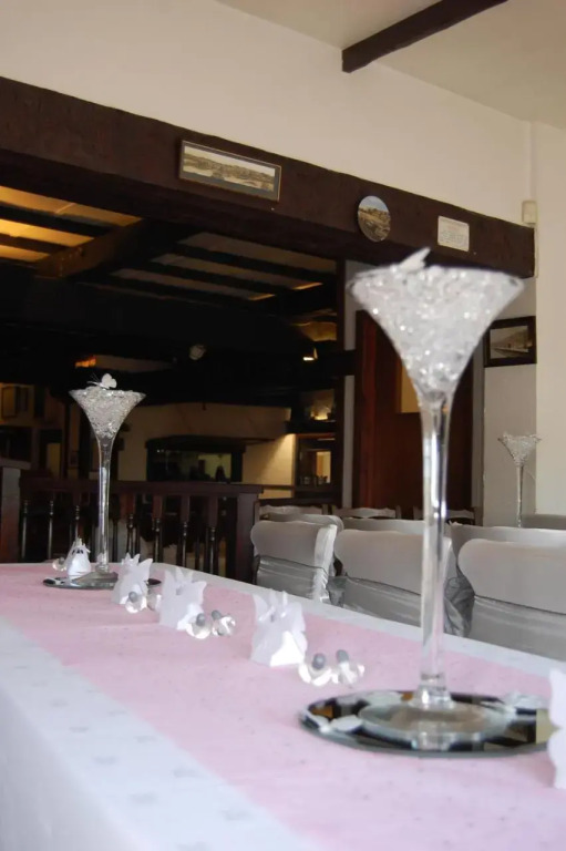 Hogs Head Hotel