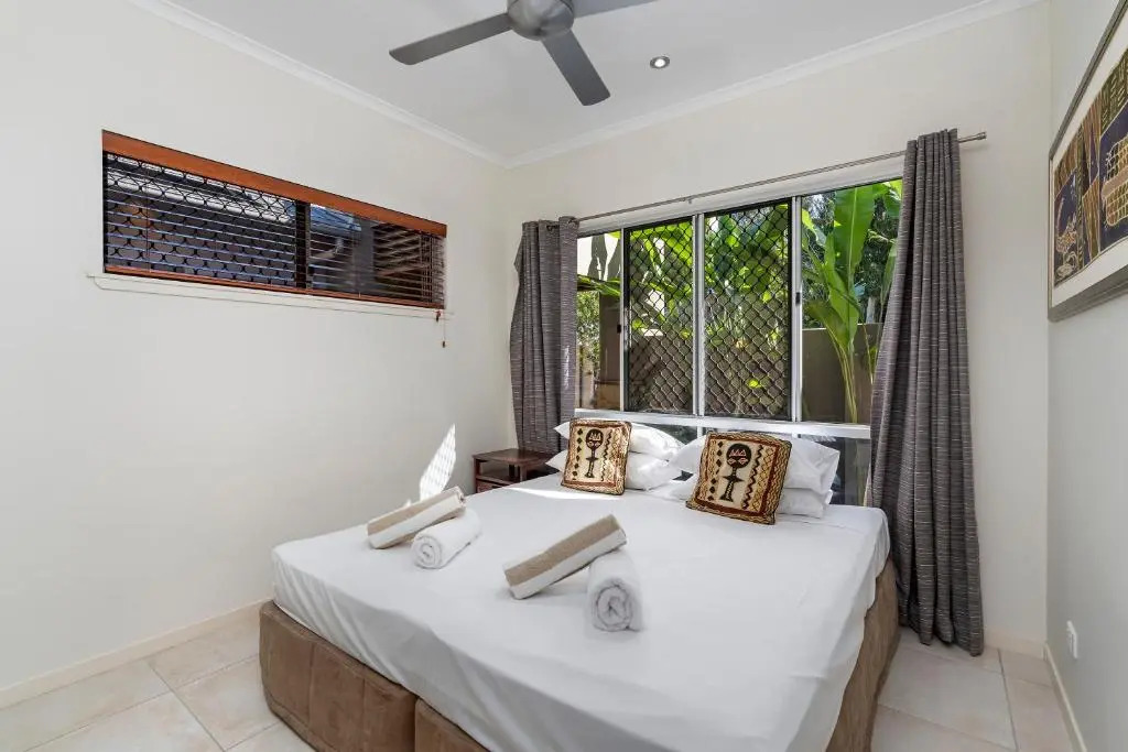 Aurelia 3 Bedroom Holiday Home Palm Cove