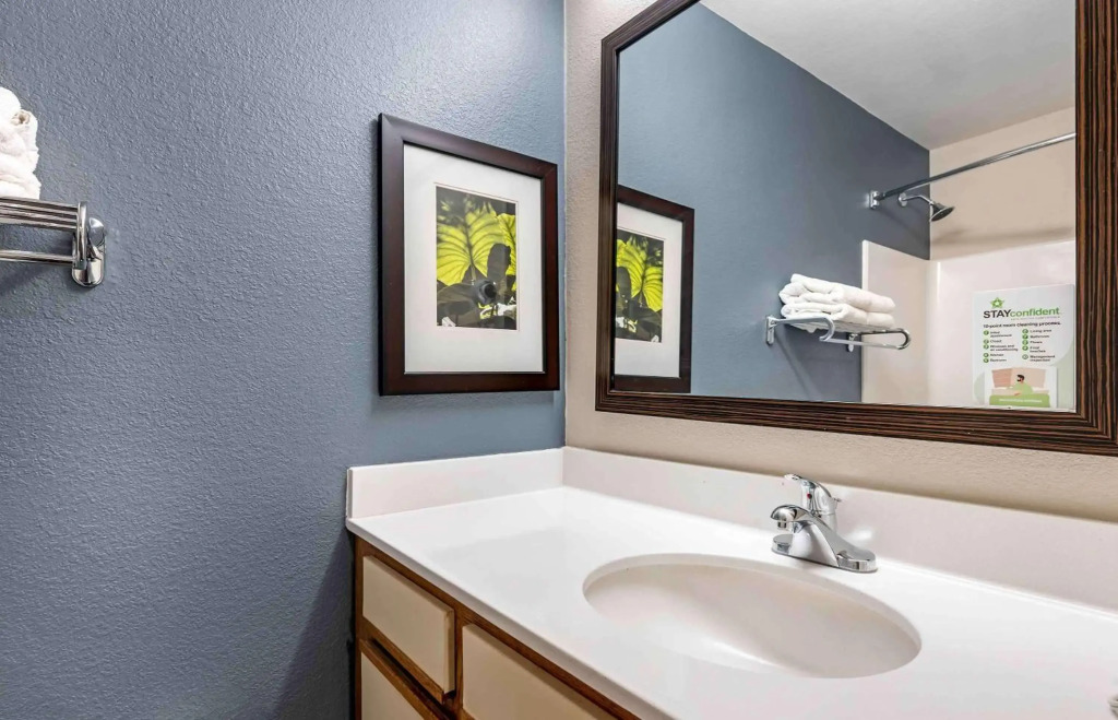 Extended Stay America Suites - Cincinnati - Blue Ash - Reed Hartman