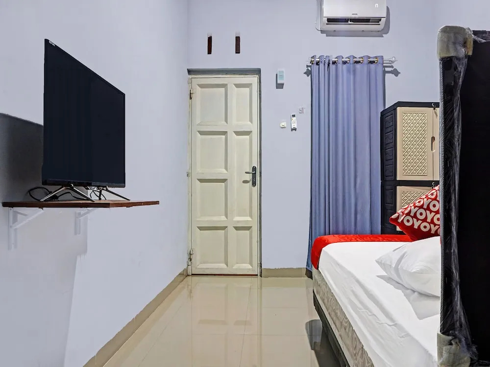 OYO 91219 Adhyaksa Homestay Makassar