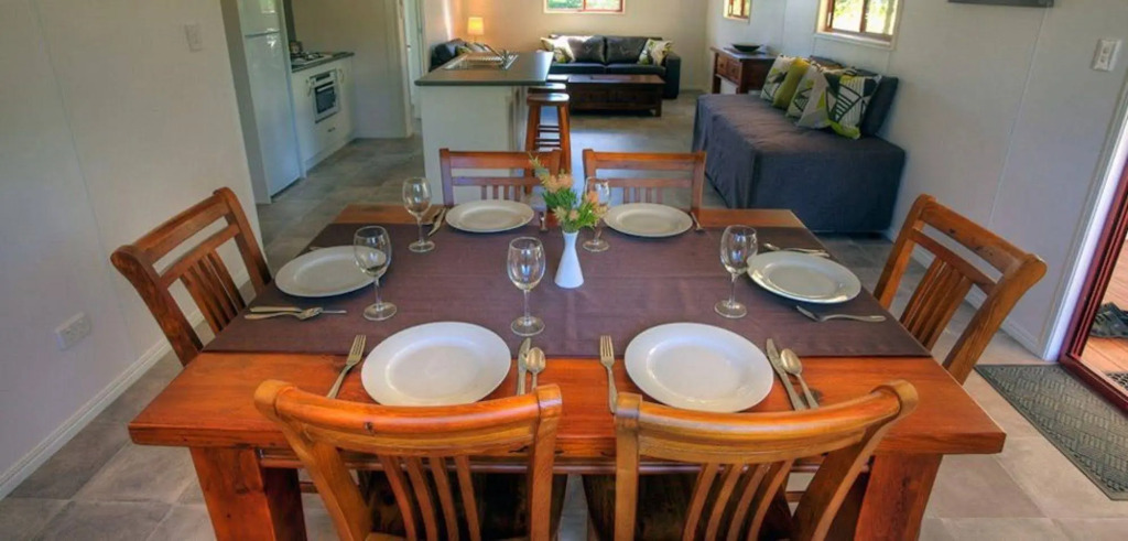 Killarney View Cabins and Caravan Park