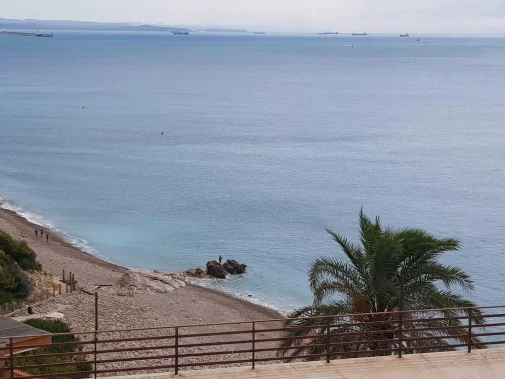 Apartamento con vistas al mar