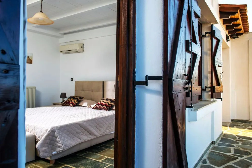 Mosaic Villa
