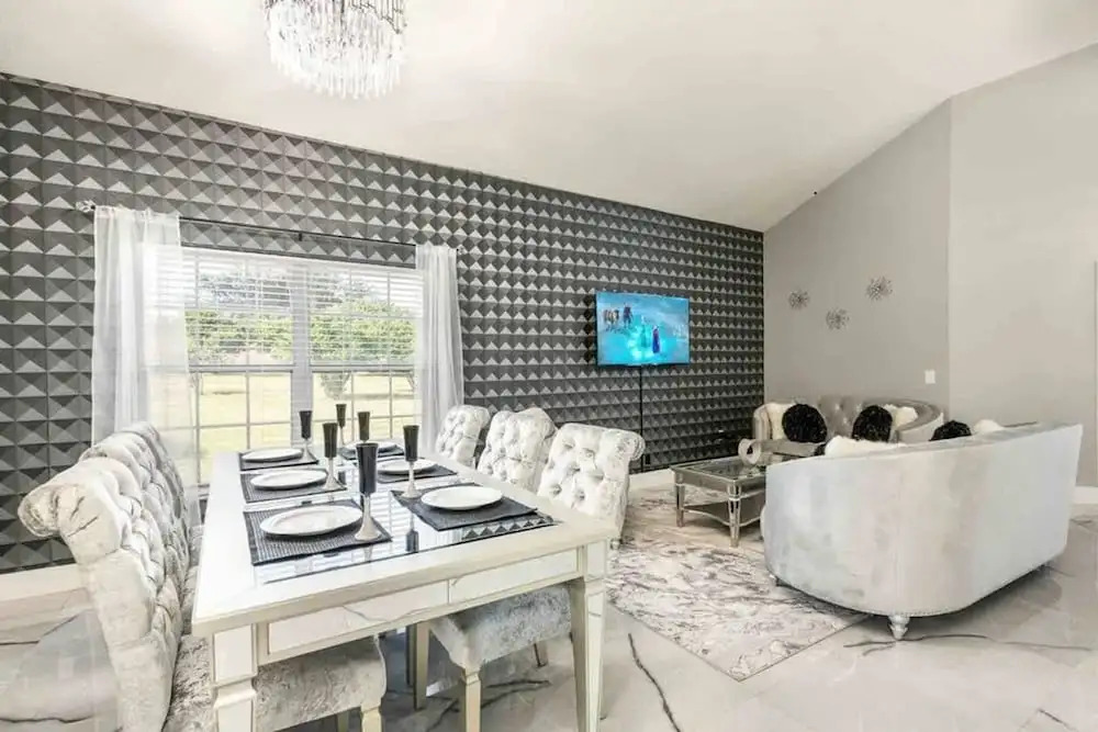Disney Area 5BR With Pool Spacious and Prime Location