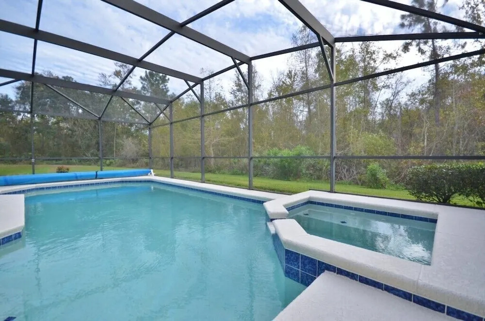 5-Bedroom Villa in Davenport 193RWC